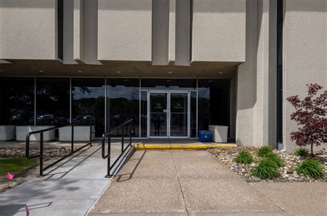 John Deere Seeding - OPN Architects