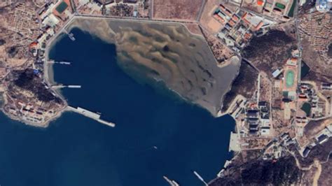 New satellite images on Google Maps show China’s growing submarine ...