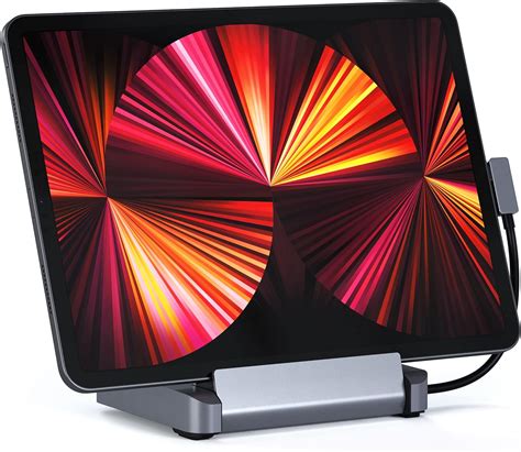 Amazon.com: Satechi USB C Hub - iPad Pro USB C Hub - Aluminum Stand ...