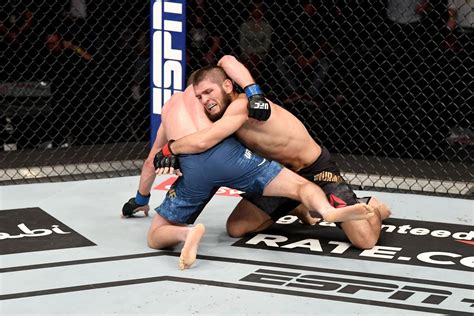 "Was emotionally very hard". Khabib recalled the fight with Gaethje ...