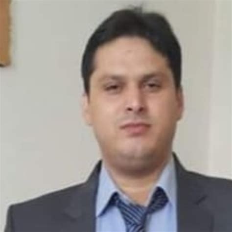 Dr. Syed Mudasir Ahmad - English teacher - ₹1500/h