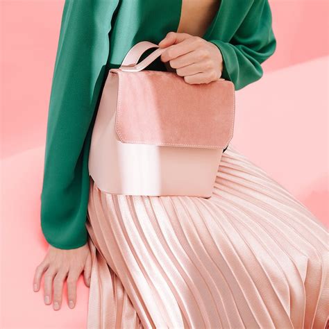 Plaza Frontenac - Shopping Mall in St. Louis, MO