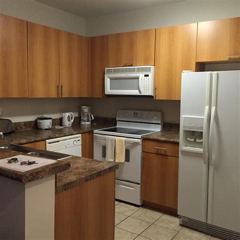 DADELAND TOWERS BY MIAMI VACATIONS - Apartment Reviews, Photos, Rate ...