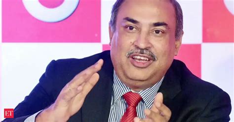 Vodafone ready to take on Reliance Jio with 4G services: CEO Sunil Sood ...