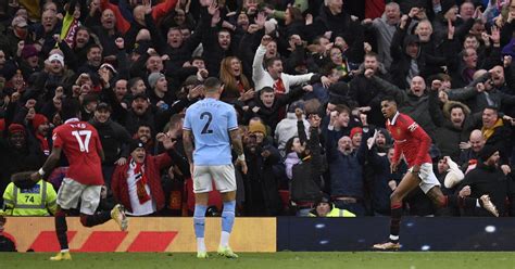 Premier League: Rashford scores winner in Manchester derby as United ...