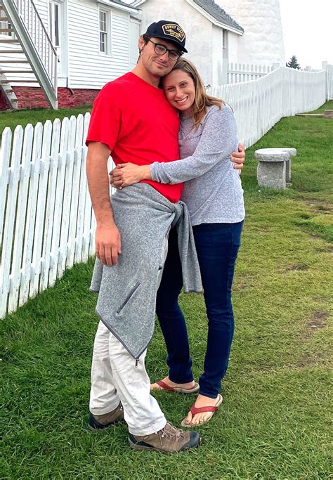 Katie Hill Is Pregnant, Expecting Son with Alex Thomas