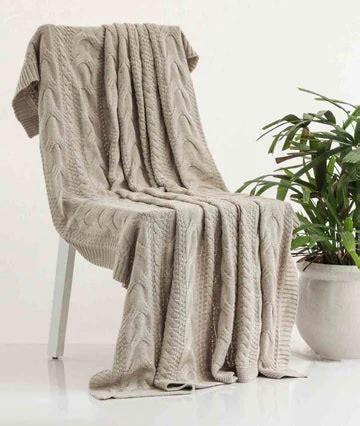 Cotton Throws as Personalized Gifts: Adding a Personal Touch – Pluchi ...