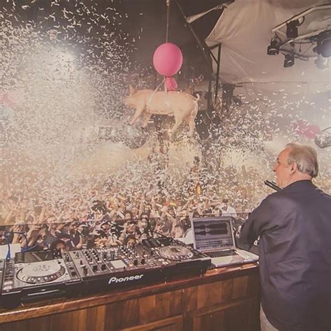 Giorgio Moroder 的图像结果