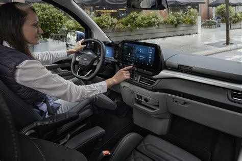 Ford Tourneo Custom 2026 Prices - All the technical data of Ford Tourneo Custom