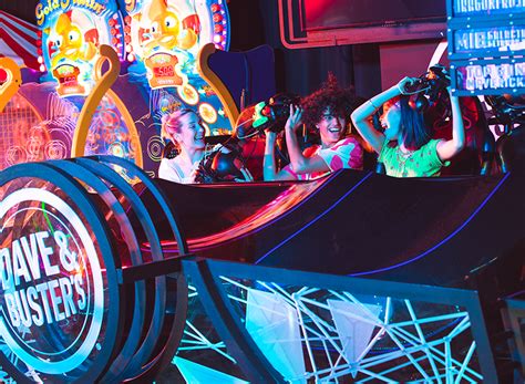 VR Games in Mumbai | Virtual Reality at Dave & Buster’s