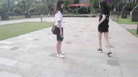 实拍超猛的广东女生打架场面 视频-体育视频-搜狐视频
