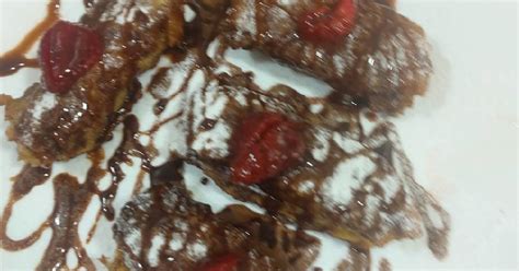 Nutella banana Swiss rolls Recipe by Nargis shaikh Shaukat - Cookpad