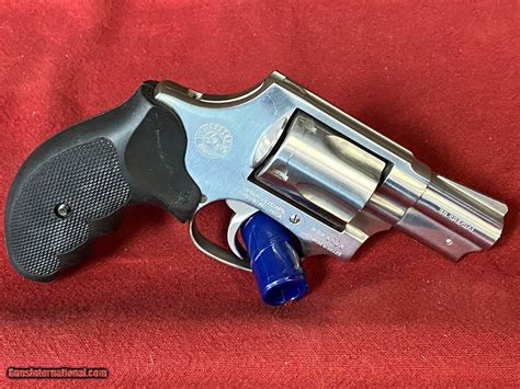 TAURUS 85 stainless snub nose .38 SPL