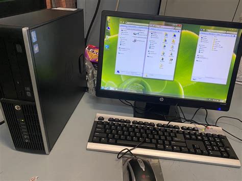 Desktop hp computer with hp monitor, Computers & Tech, Desktops on ...
