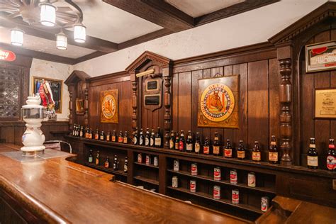 What's the attraction? Take the Yuengling brewery tour and find out