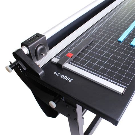 GUILLOTINA DE RODILLO