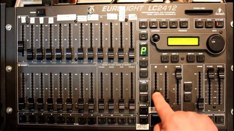 Behringer Eurolight 的图像结果