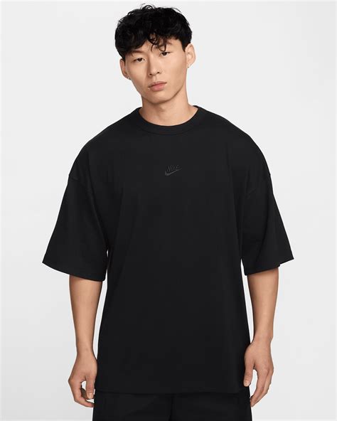 Nike Sportswear Premium Essentials Men's Oversized T-shirt. Nike SG