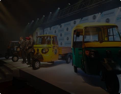 3 Wheeler Commercial, Electric & Goods Carrier - Piaggio