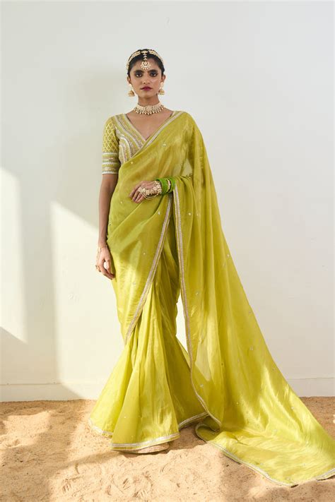 Saree – Rishi and Vibhuti