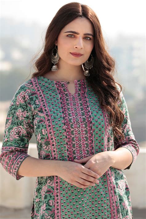 Zohra Samah Set of Kurta Pants & Dupatta – InduBindu