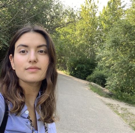Salome Gomez's Instagram, Twitter & Facebook on IDCrawl