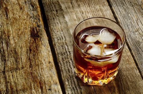 Descubre por qué el fernet no deja resaca | Delicioso | Univision