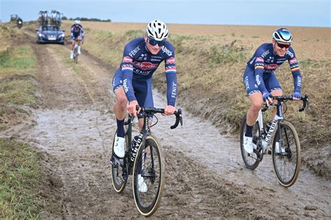 Image result for Paris-Roubaix Muddy