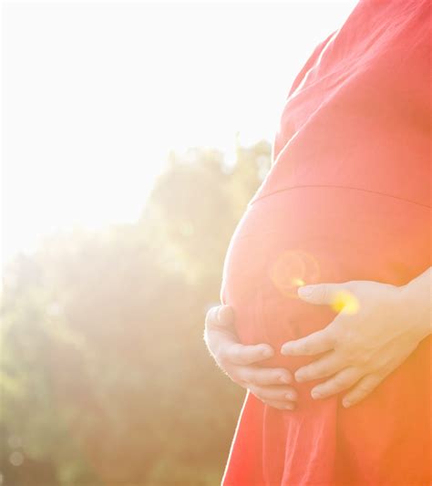 Is Vomiting A Sign Of Labor? Experts Explain Third Trimester Nausea