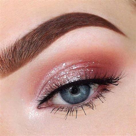 Buy Makeup Revolution Forever Flawless Allure Eyeshadow Palette – HOK ...