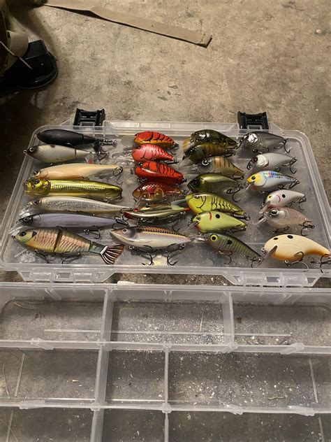 Reorganizing my hard baits, a lot of these haven’t seen use yet because I learned how to fish em ...