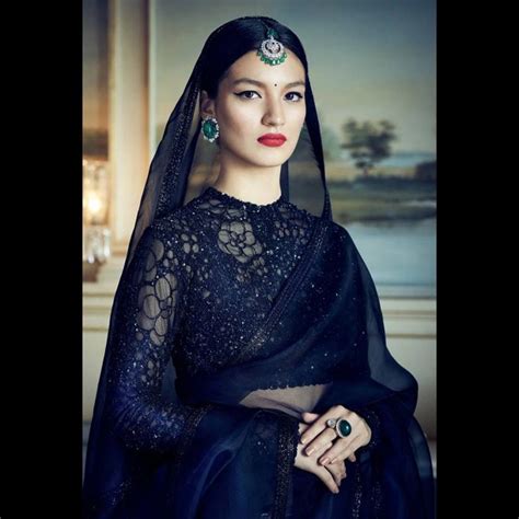 20 Gorgeous Sabyasachi Blouses For Your D-Day Look Book