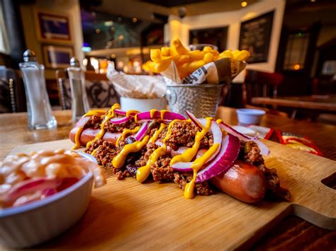 THE SADDLE INN (Chester, Cheshire) - B&B Reviews, Photos, Rate ...