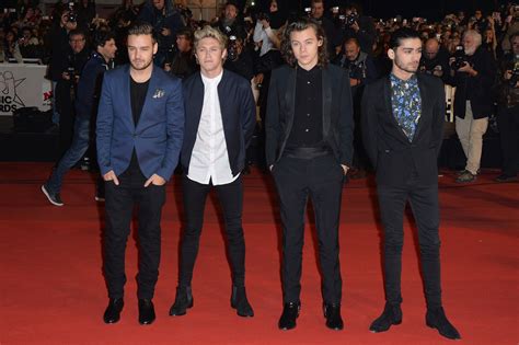 One Direction Red Carpet 的图像结果