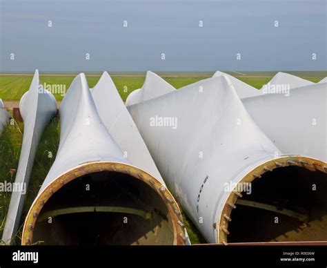 wind turbine blades awaiting assembly Stock Photo - Alamy