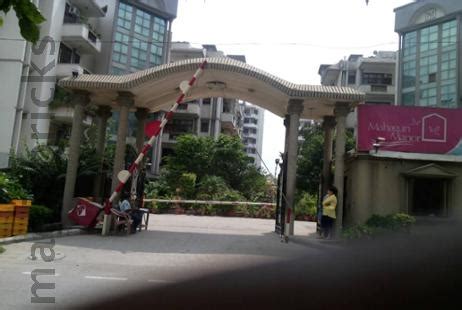 Mahagun Manor in Sector 50, Noida: Price, Brochure, Floor Plan, Reviews