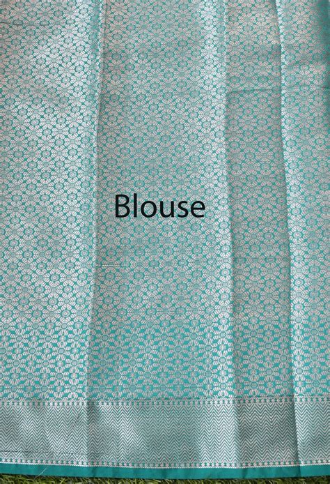 Beautiful woven cotton silk Banarasi saree with Meena booti – India1001.com