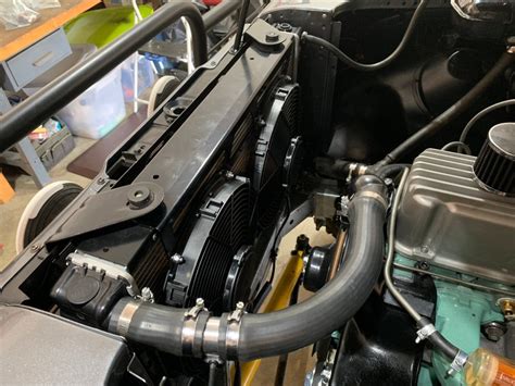 New Build 250 Chevy Engine 的图像结果