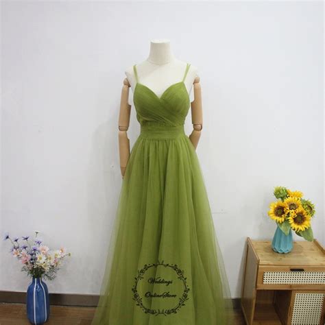 Trending Dark Green Floor Length Dress For Every Space