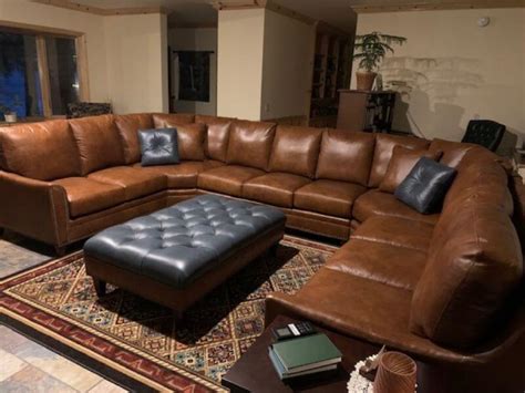 Traditional Leather Sectionals 的图像结果