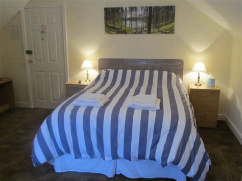 AARON LODGE GUEST HOUSE (Leicester) - B&B Reviews & Photos - Tripadvisor
