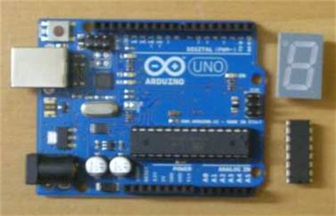 7 Segment Display using Shift Register and Arduino