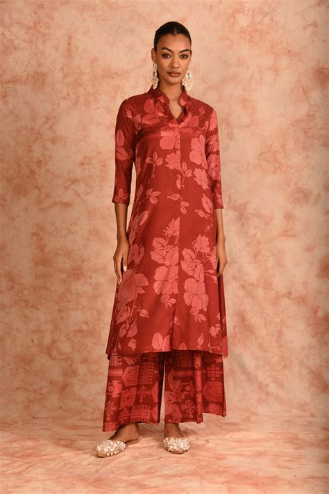 Berry red round neck muslin coord set – Laalzari