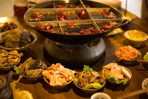 中国最受欢迎的10种火锅，有一种你绝对没吃过！ - 知乎