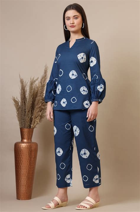 Buy Blue Tie and Dye Shibori Pure Cotton Top and Pants Co-ord Set ...