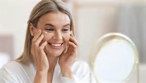 Start Your Anti-Aging Journey With These 8 Yoga Poses That Naturally ...