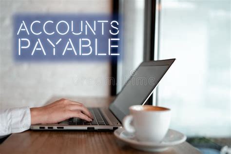 Liability Examples 的图像结果