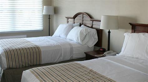 CAPE COD FAMILY RESORT (West Yarmouth, MA) - Hotel Reviews, Photos ...