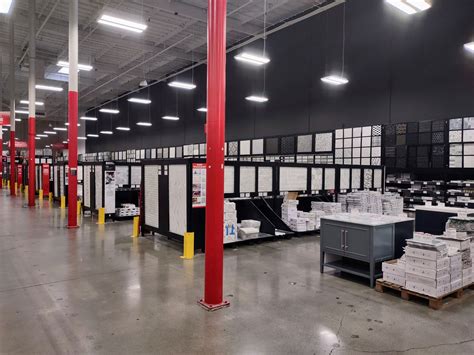 FLOOR & DECOR - 17651 Southcenter Pkwy, Tukwila WA - Hours, Directions ...