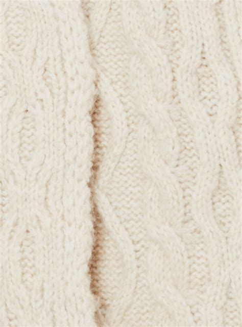 Buy Women Cable Knit Muffler Online at just Rs. 699.0 - 1000014200390 ...